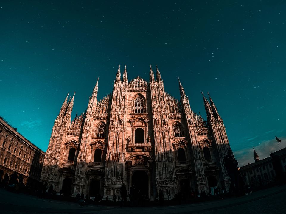 Large benjamin voros 519559 unsplash