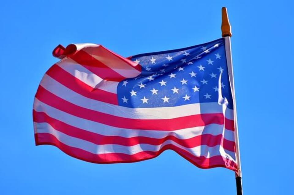 アメリカとは